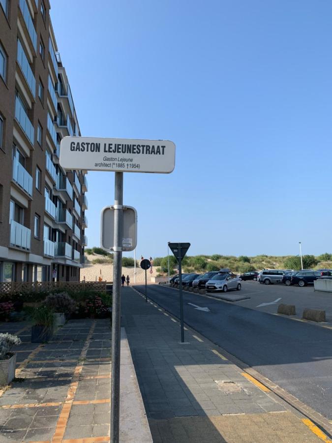 Lizzie'S Studio Apartment Koksijde Exterior photo